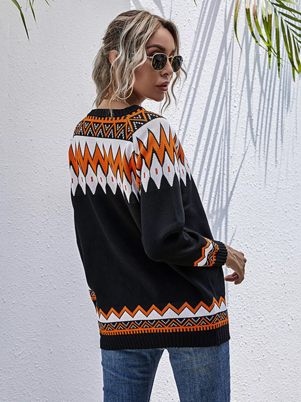 Geometric Pattern V-Neck Sweater, image 4