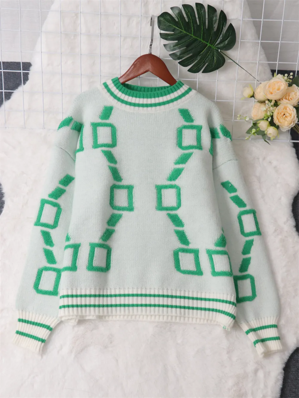 Contrast Round Neck Long Sleeve Sweater, image 18