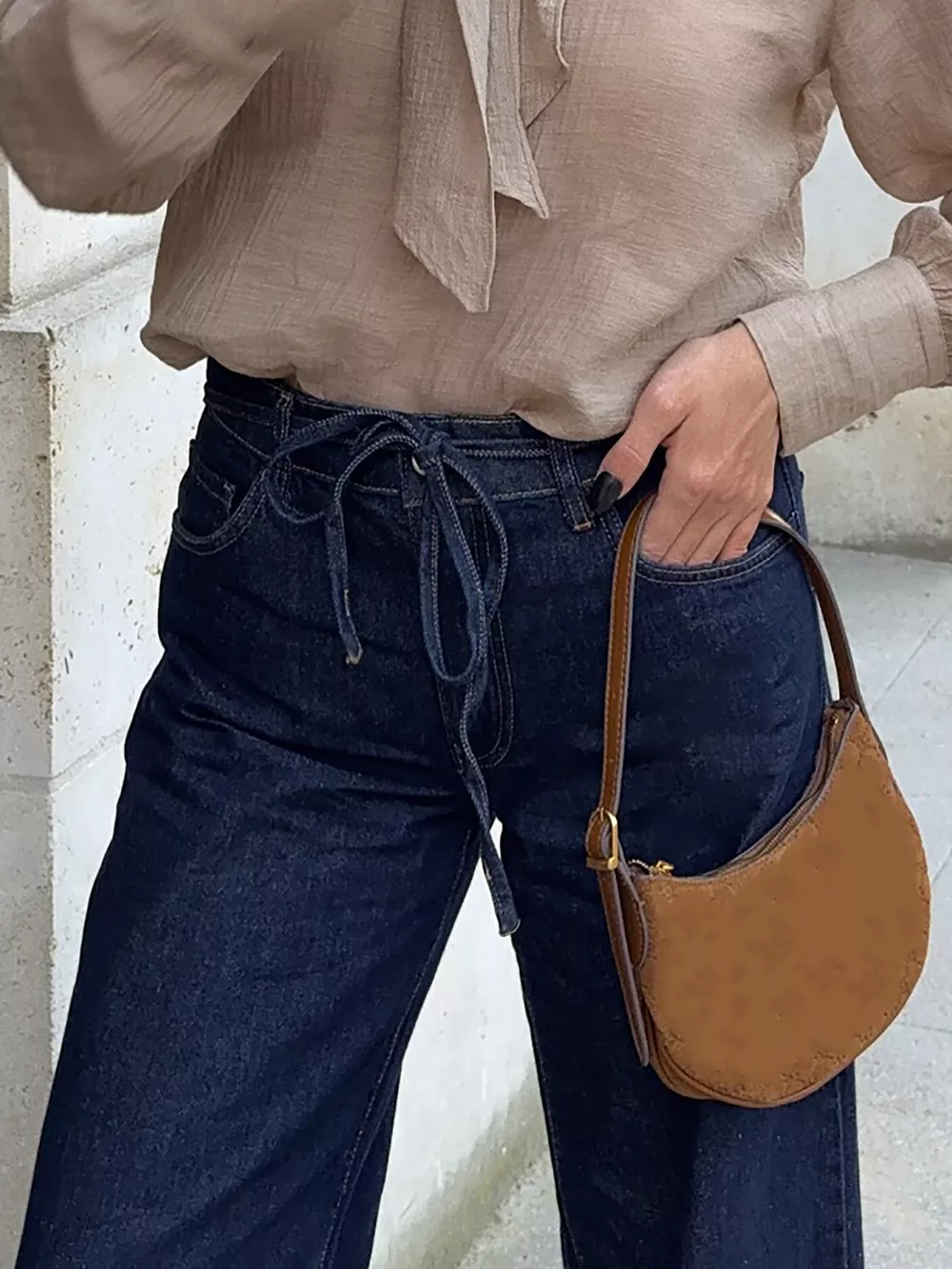 Tied Loose Fit Flare Jeans, image 5