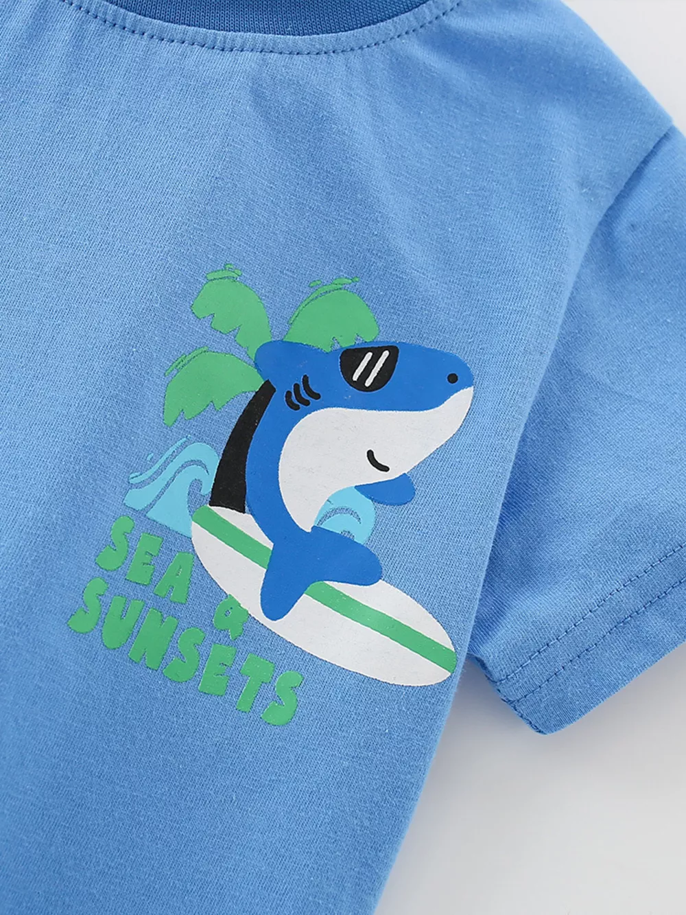 Children's Shark Graphic Tee and Shorts Set, image 5