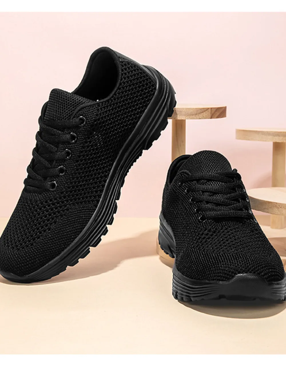 Lightweight Breathable Mesh Athletic Sneakers, image 3