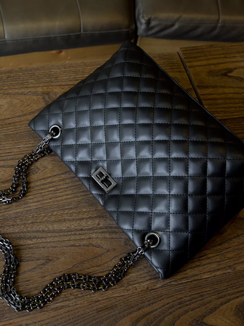 Quilted Chain Crossbody Bag, image 7