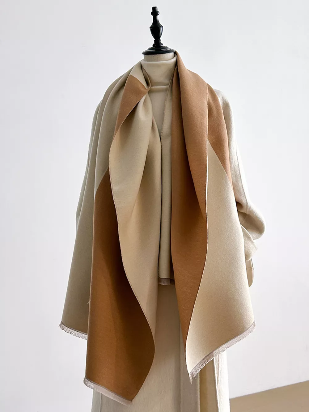 Two-Tone Raw Hem Scarf, image 6