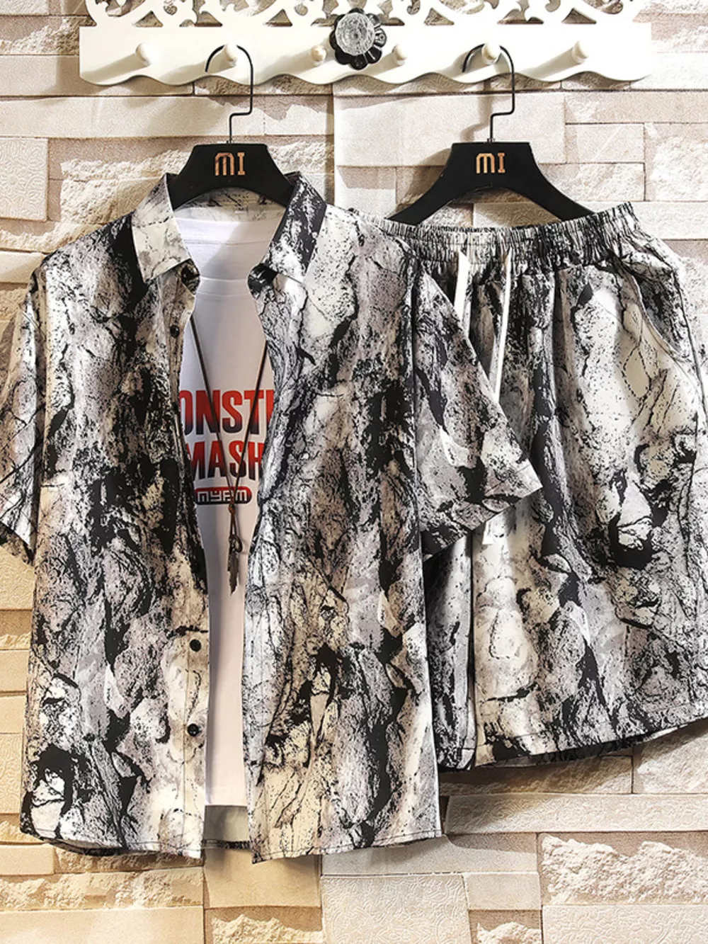 Men's Printed Button Up Shirt and Shorts Set, image 3