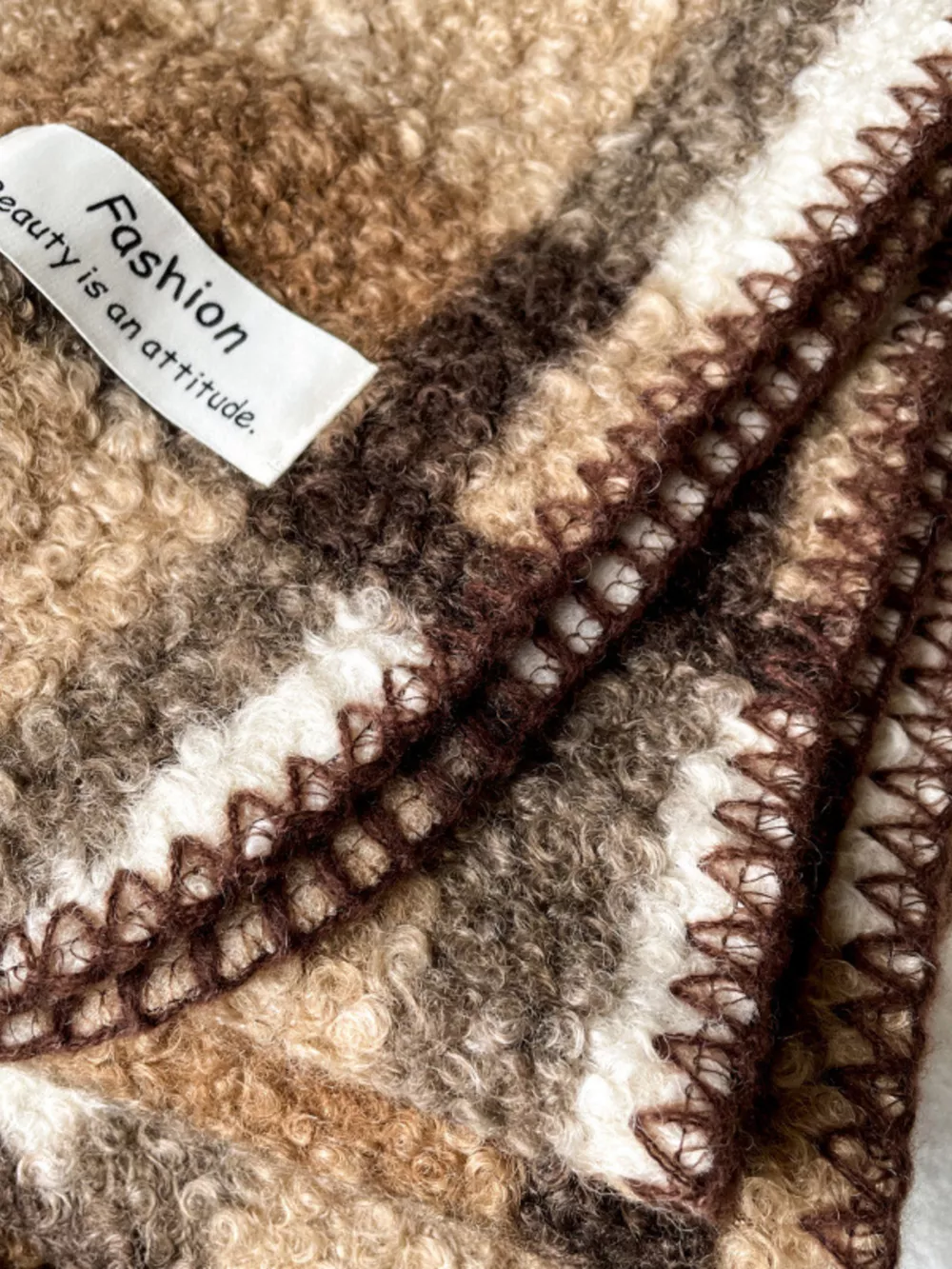 Cozy Plaid Knitted Scarf, image 7