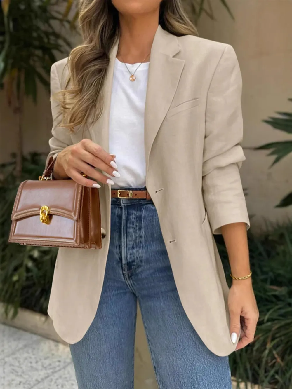 Pocketed Lapel Collar Long Sleeve Blazer, image 9