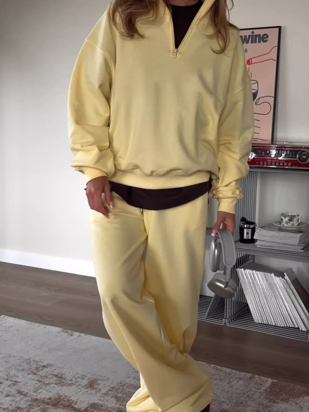 Quarter-Zip Top and Wide-Leg Sweatpants Set, image 3