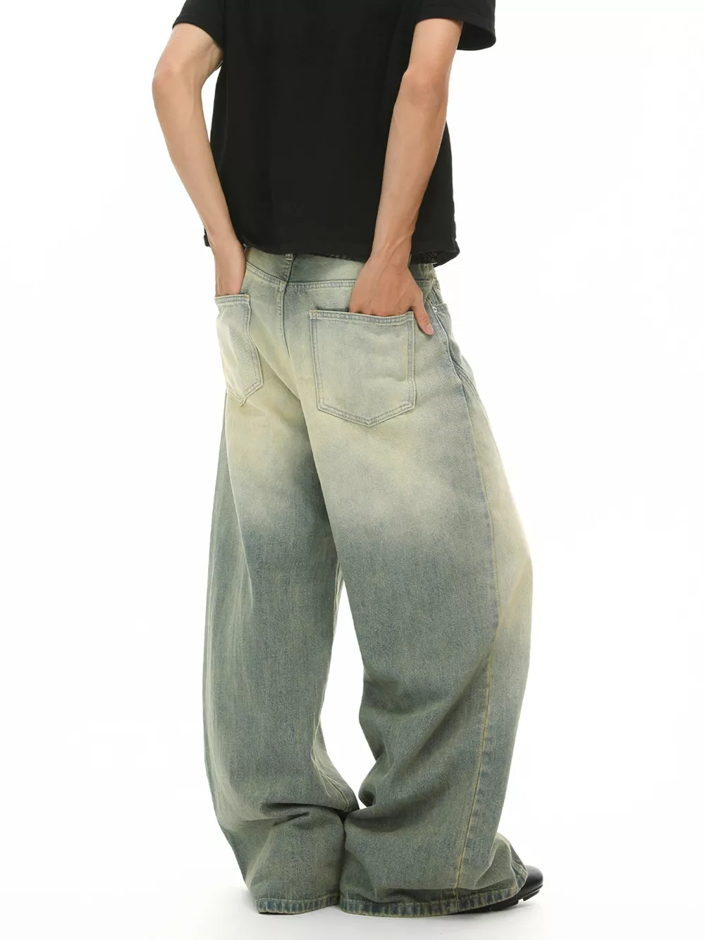 Men's Vintage Wash Wide Leg Jeans, image 3