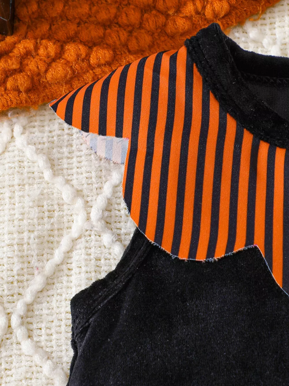 Children's Halloween Sleeveless Bodysuit and Hat Set, image 5