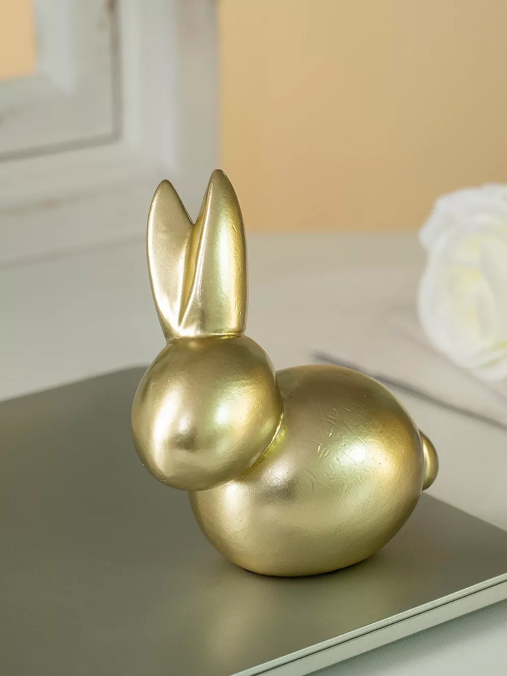 Golden Rabbit Decorative Ornament