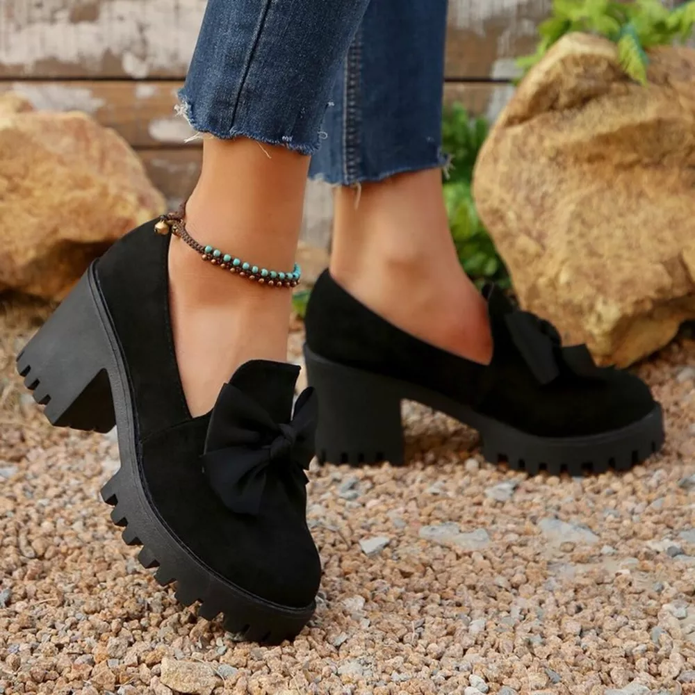 Round Toe Block Heels Pumps, image 2