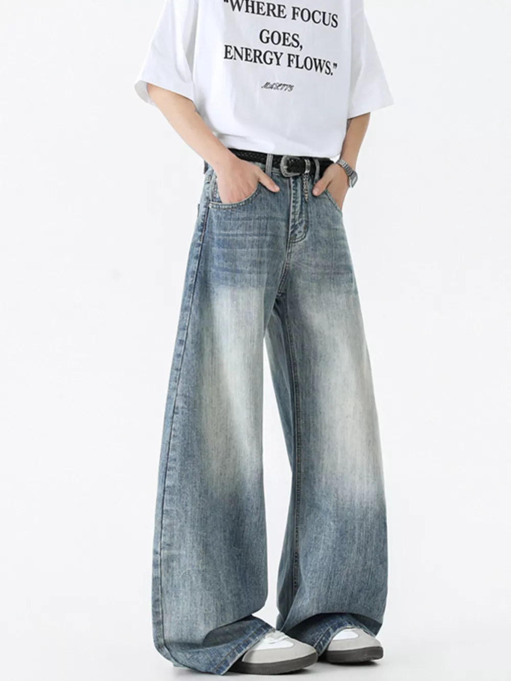 Men's Vintage Wash Wide Leg Jeans, image 3