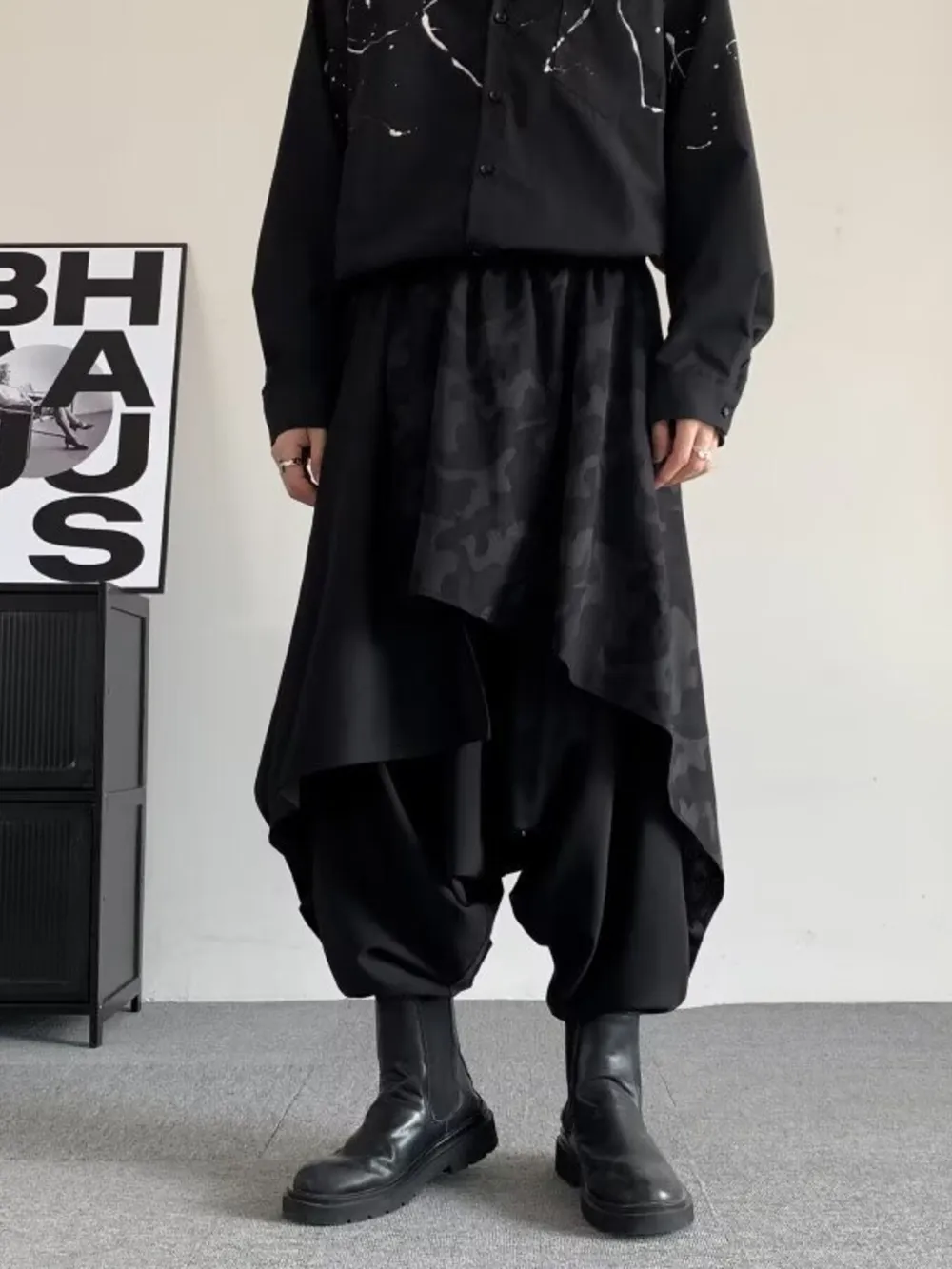 Men's Plus Size Asymmetrical Camo Waist Harem Pants, image 3
