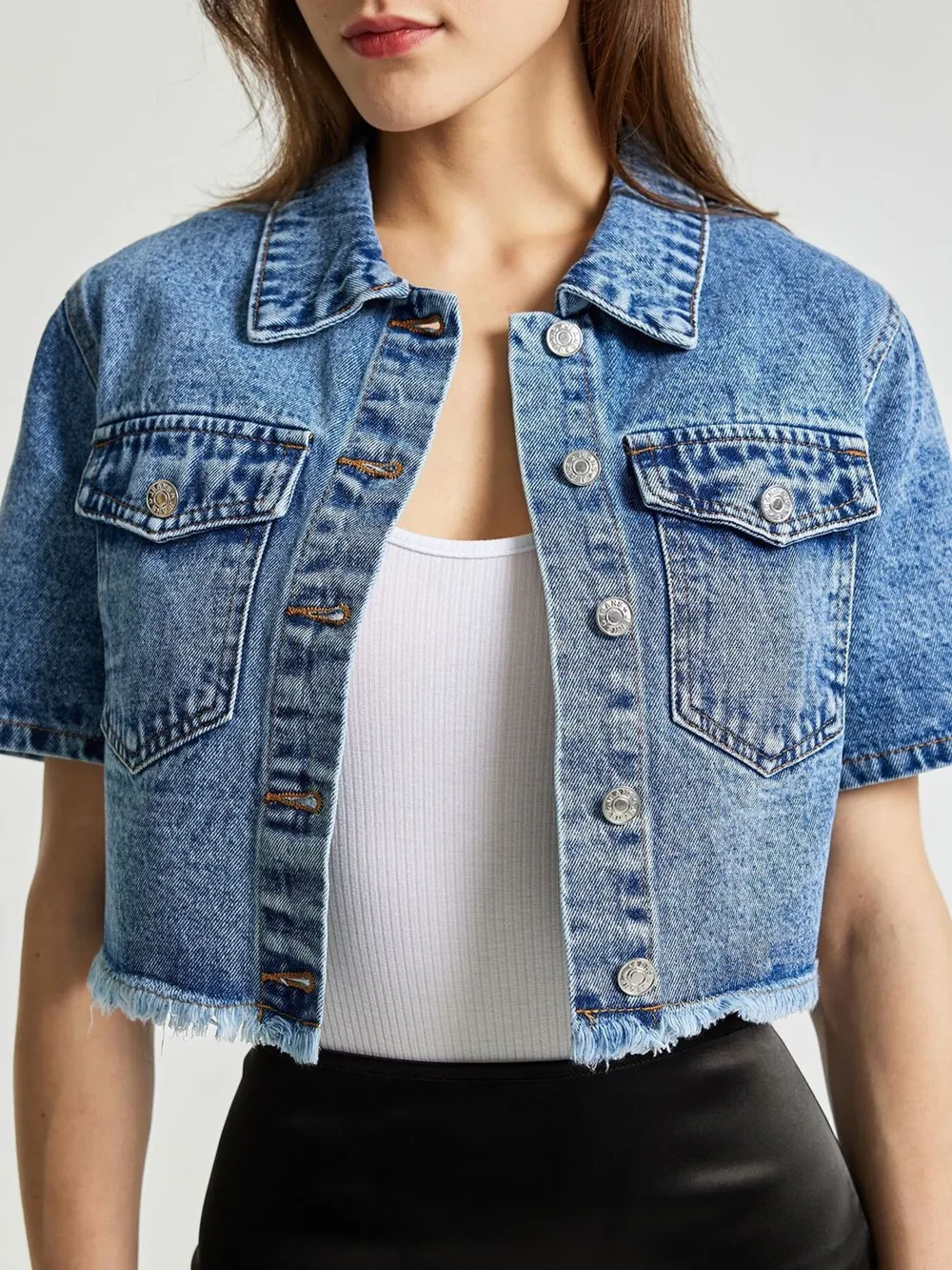 Cropped Short Sleeve Denim Jacket with Frayed Hem, image 2