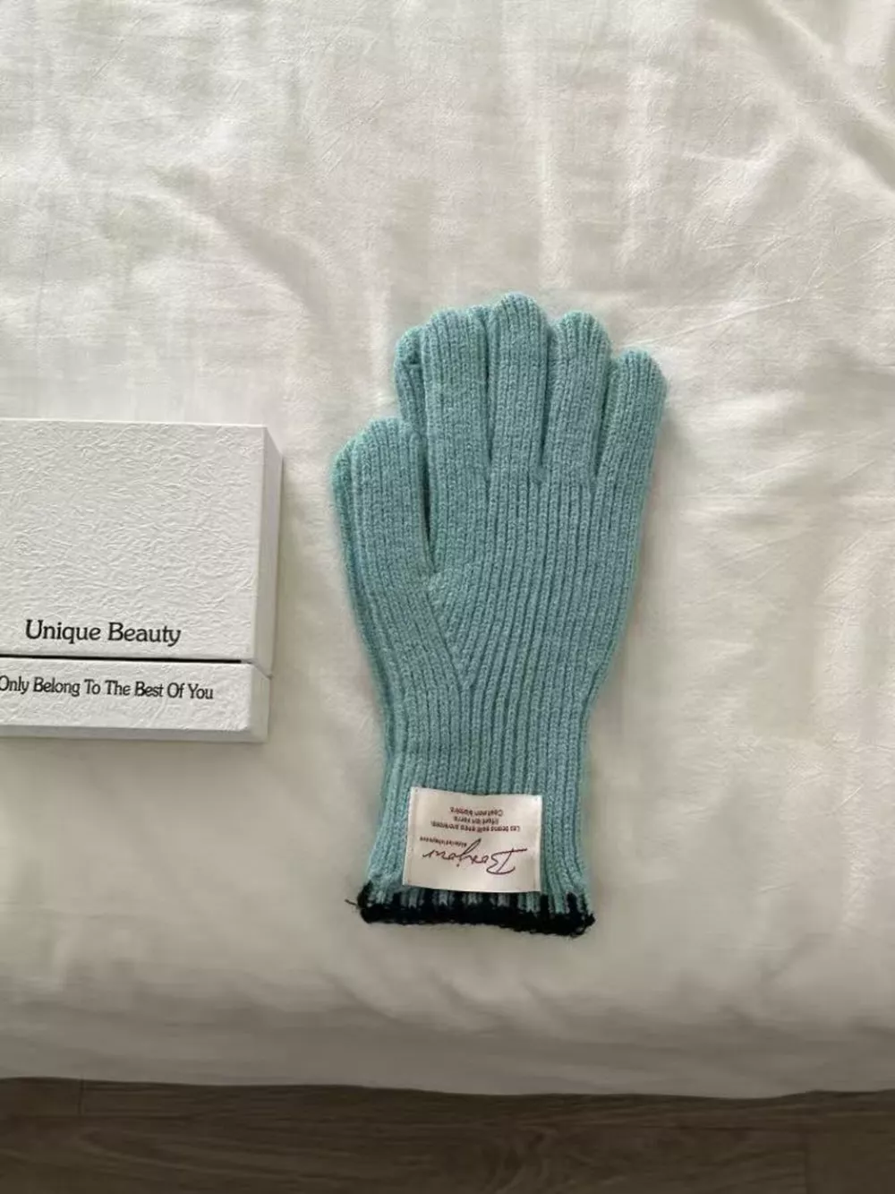 Ribbed Knit Gloves, image 11