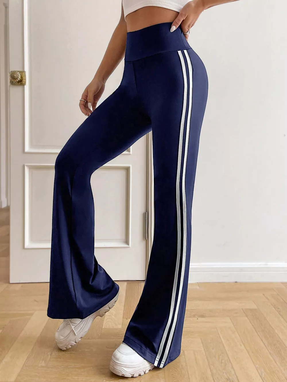 High-Waisted Side-Striped Flare Active Pants, image 12