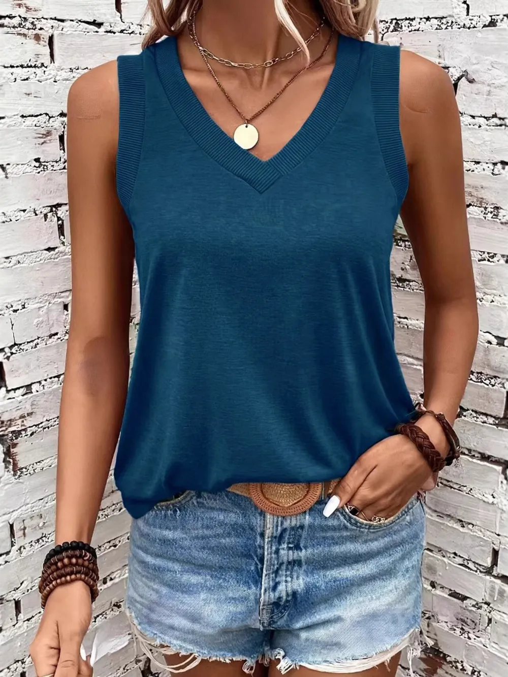 Breathable V-Neck Ribbed-Band Tank Top, image 17