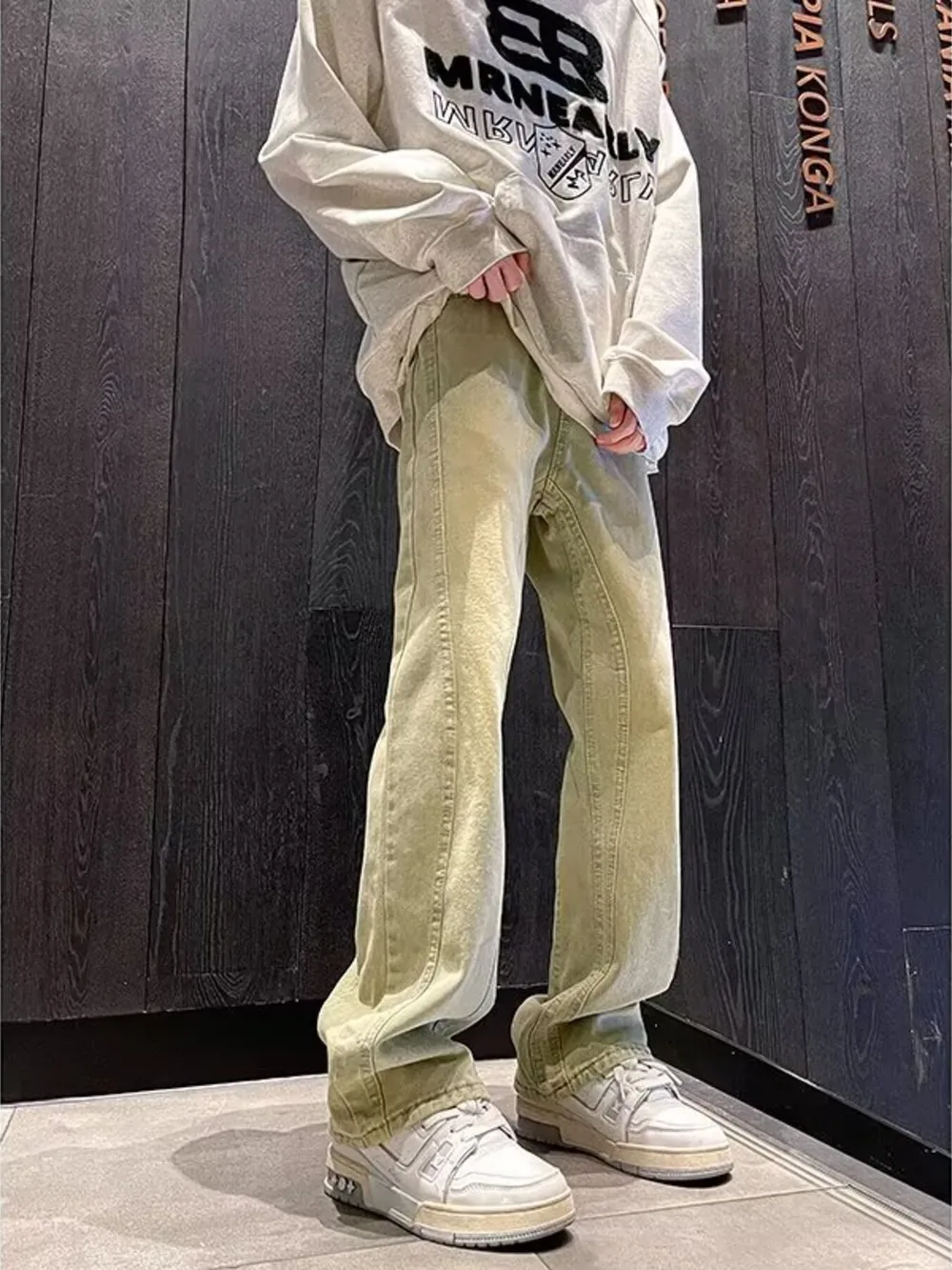 Men's Full Size Vintage Wash Wide Leg Jeans Plus Size, image 2