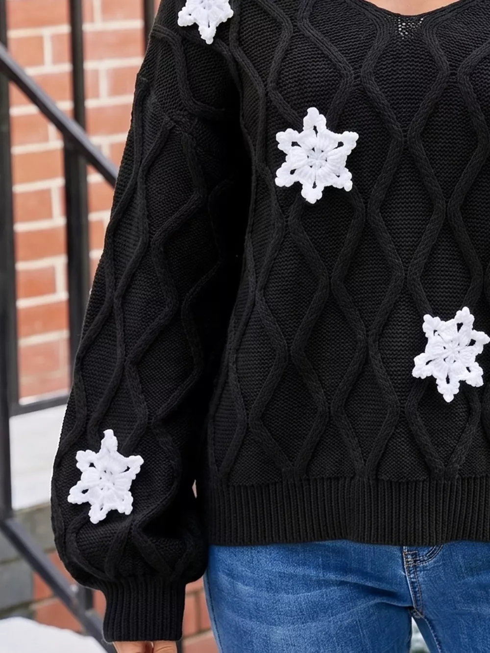 Snowflake Textured V-Neck Sweater, image 7