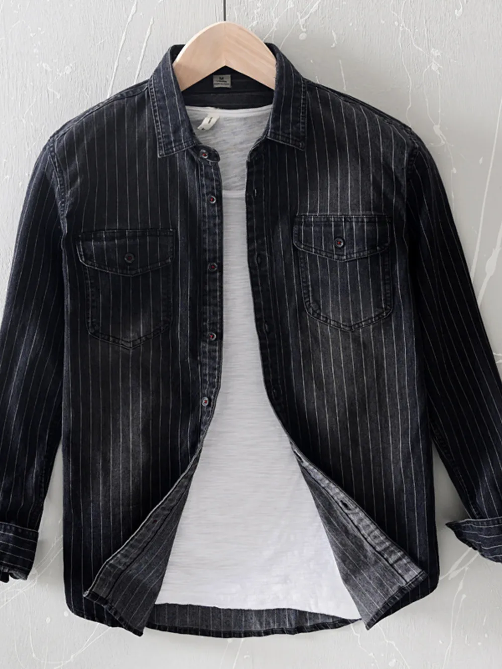 Men's Plus Size Button Up Long Sleeve Denim Shirt