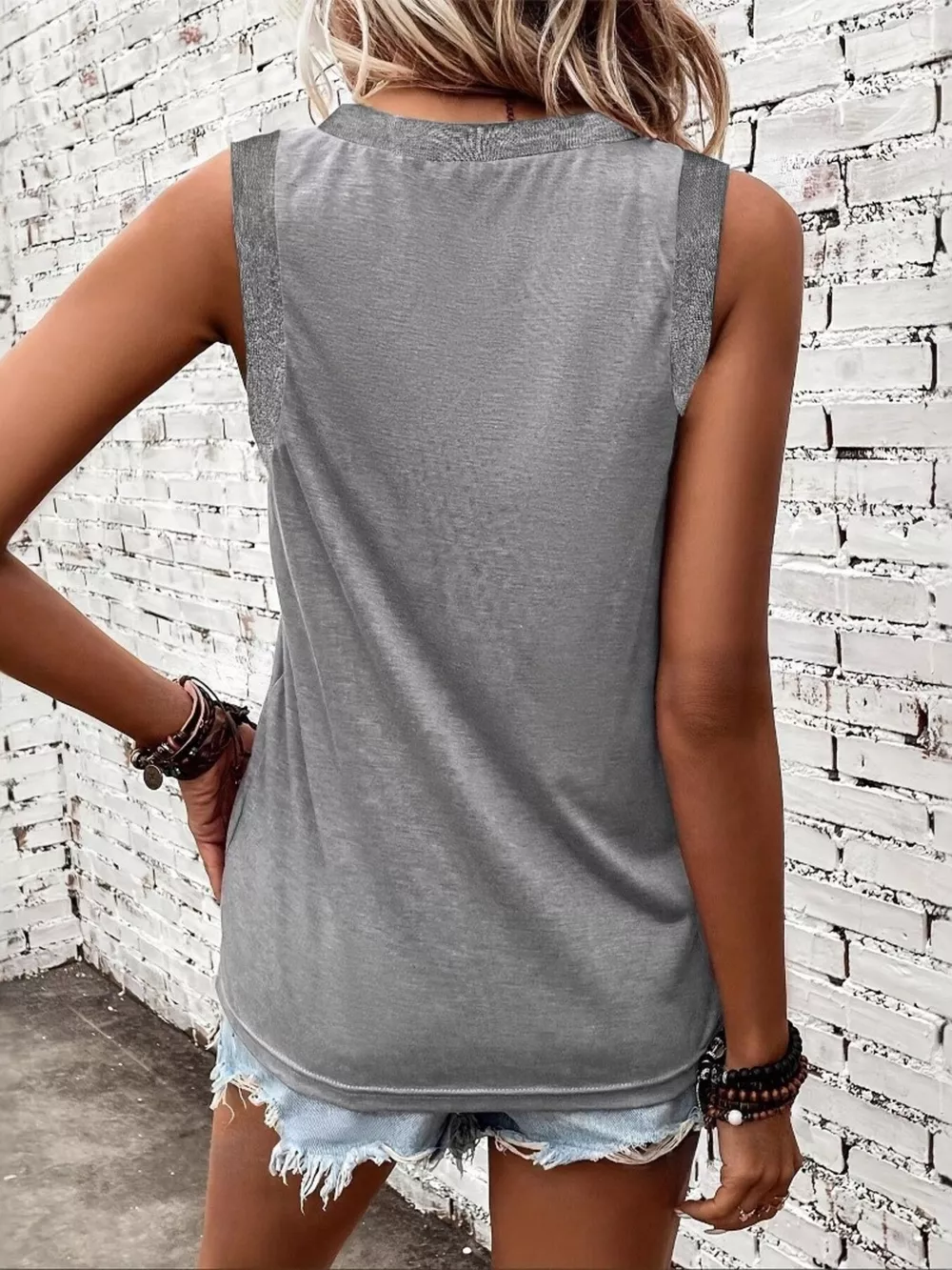 V-Neck Ribbed Trim Tank, image 14