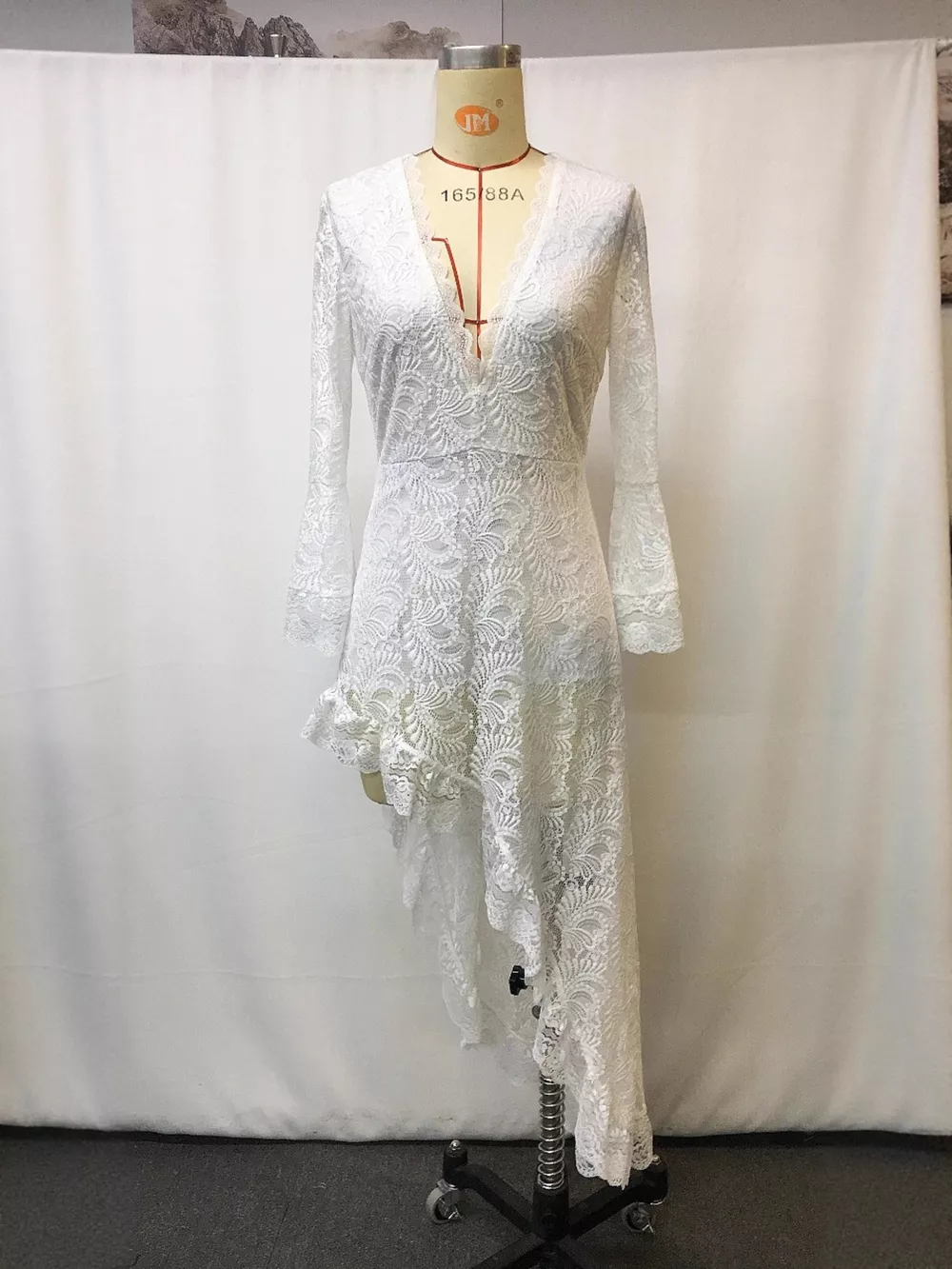 Lace High-Low V-Neck Dress, image 3