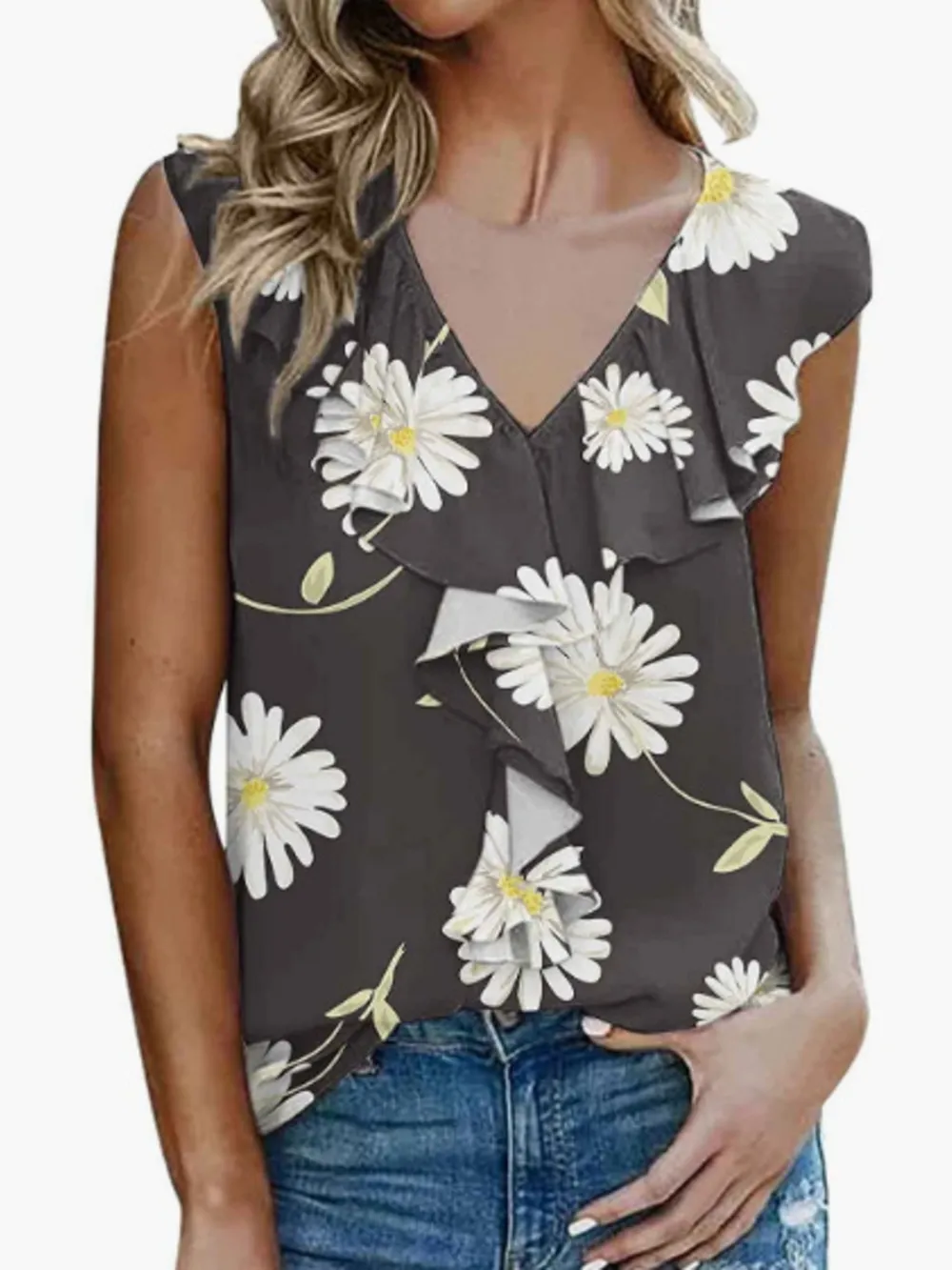 Printed V-Neck Tank, image 10