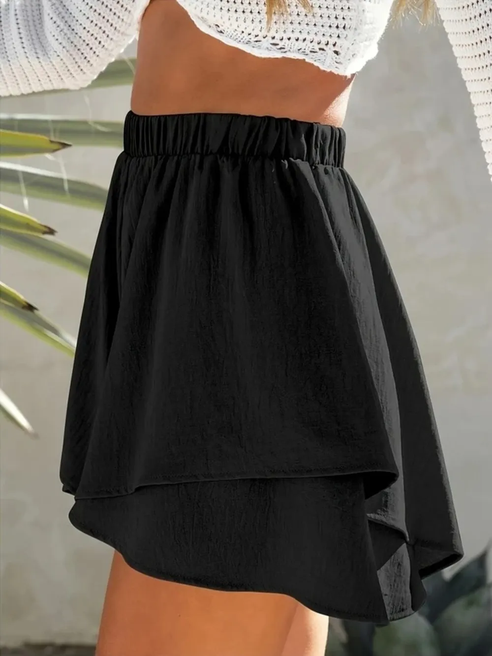 High-Waisted Elastic Waistband Layered Shorts, image 11