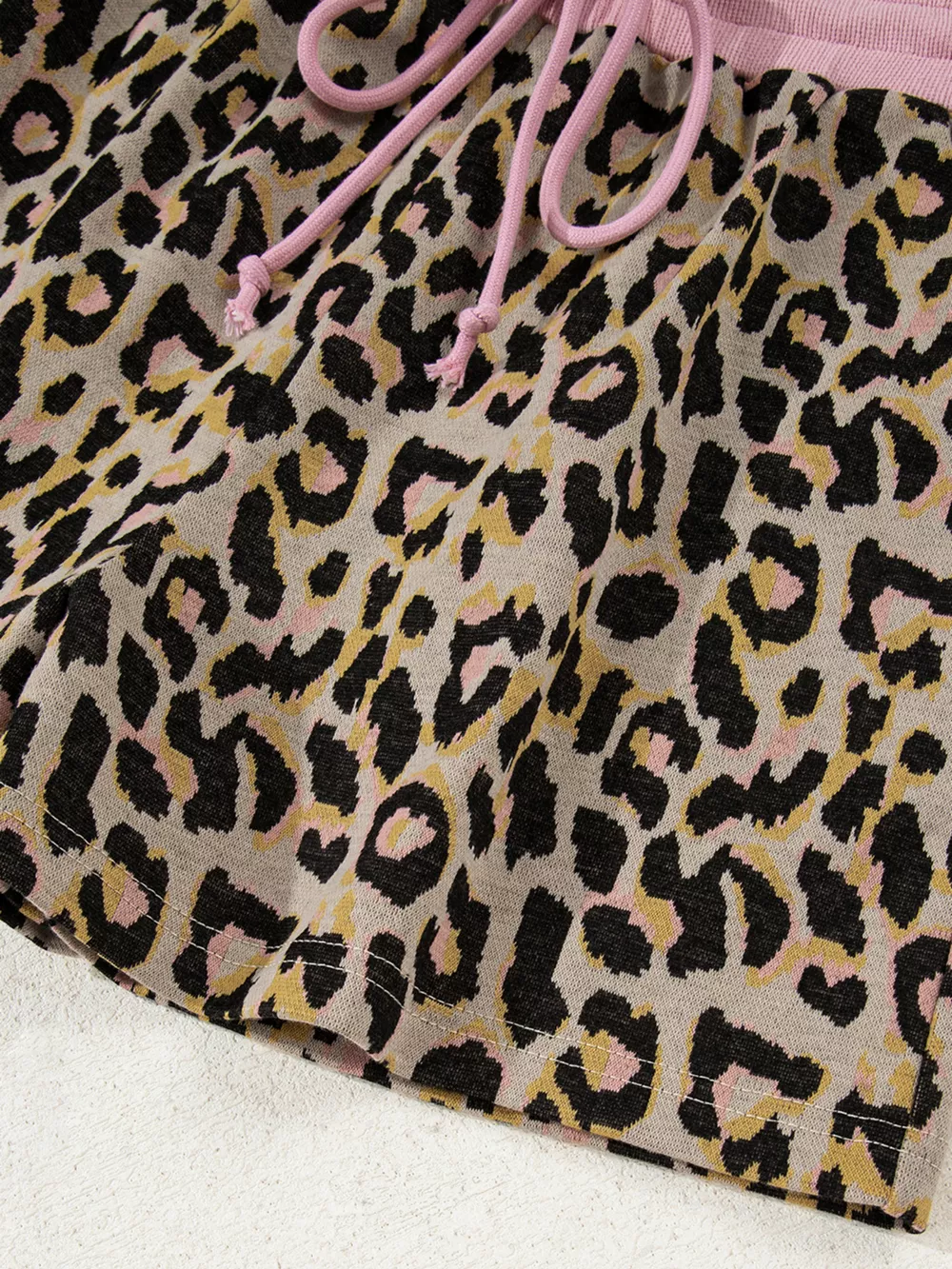 Leopard Print Contrast Edge Long Sleeve Pullover Shorts Set, image 8