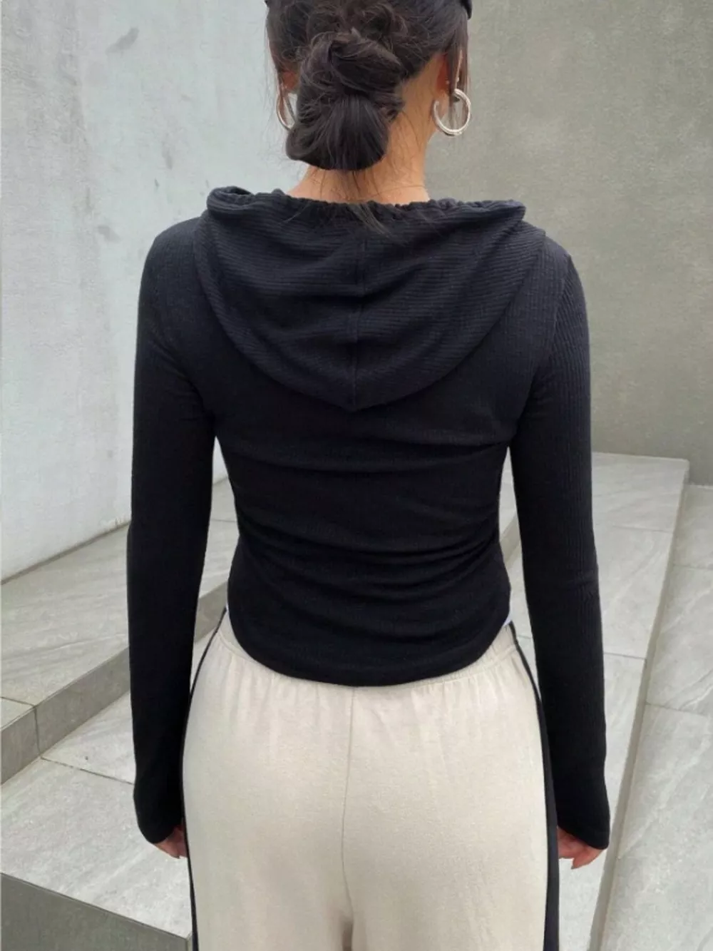 Ribbed Knit Cropped Zip-Up Outerwear, image 23