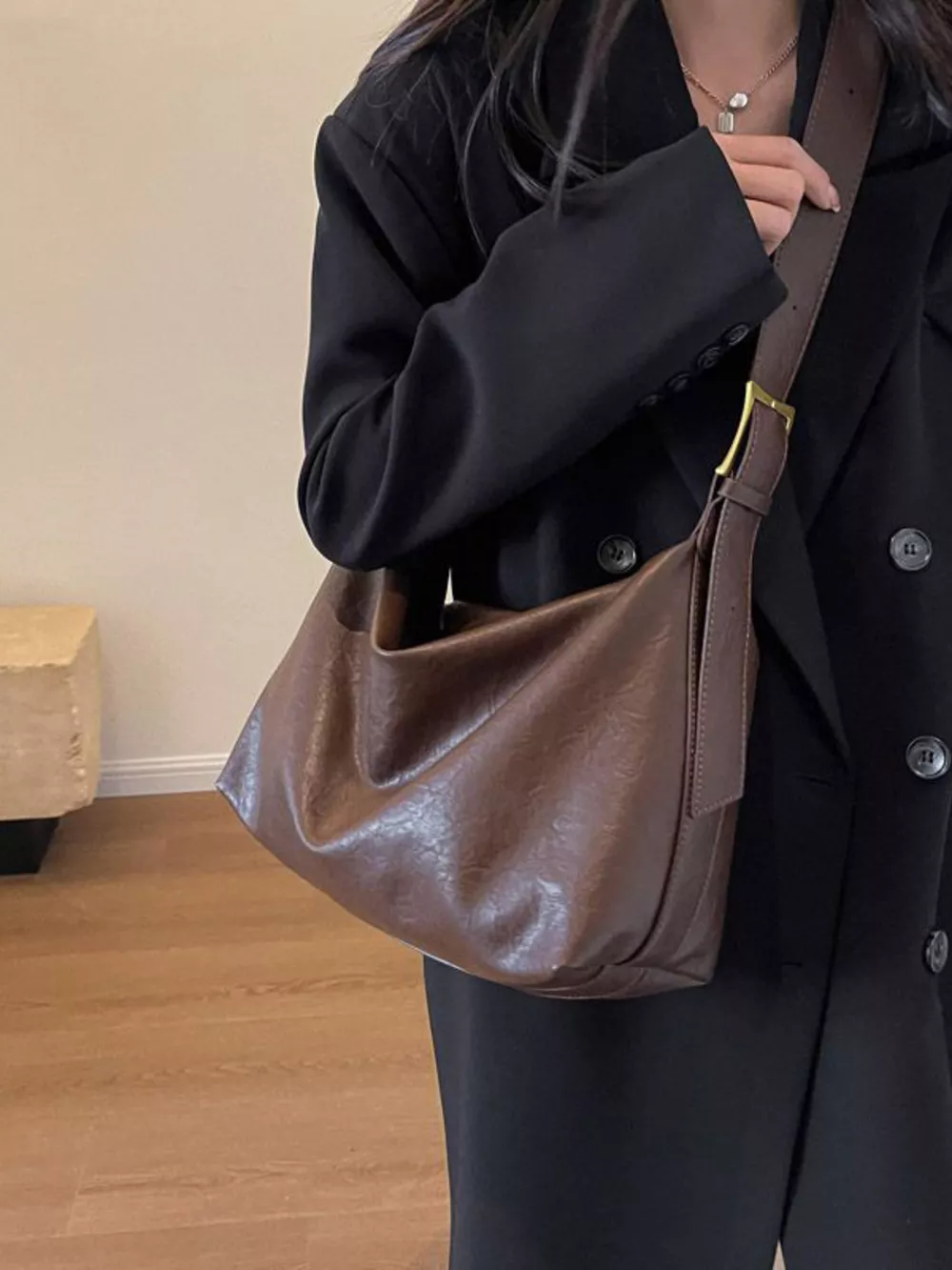 Adjustable Strap Shoulder Bag, image 8