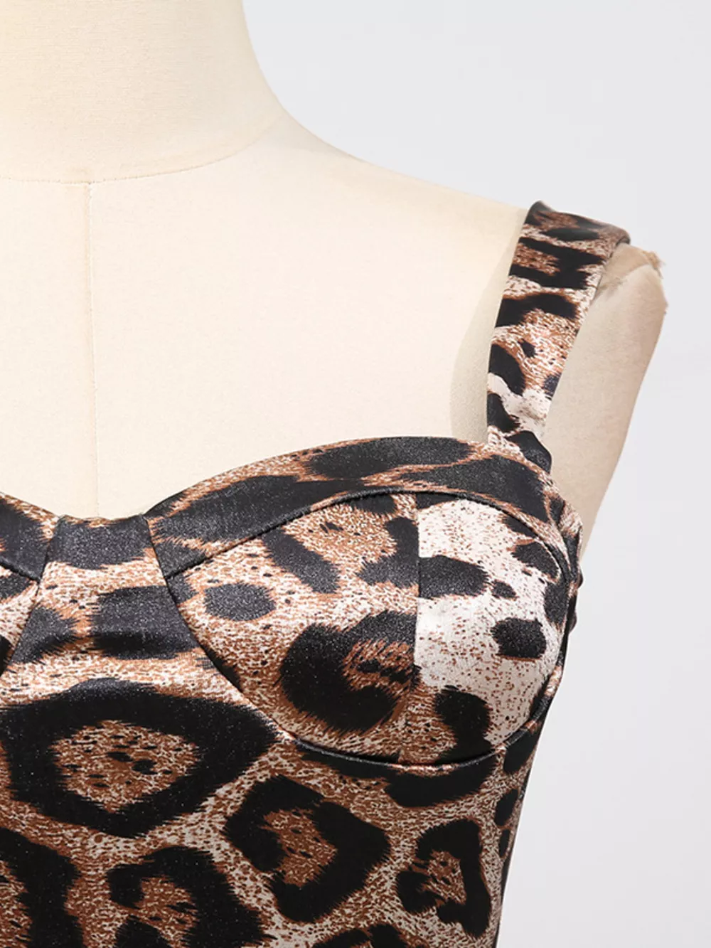 Leopard Print Bodycon Back Slit Midi Dress, image 9