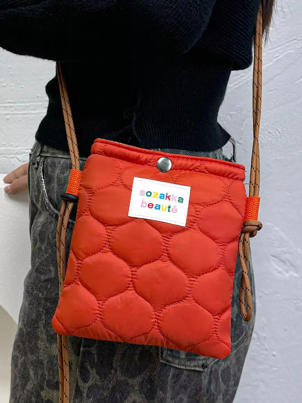 Quilted Padded Crossbody Bag with Adjustable Strap, image 2