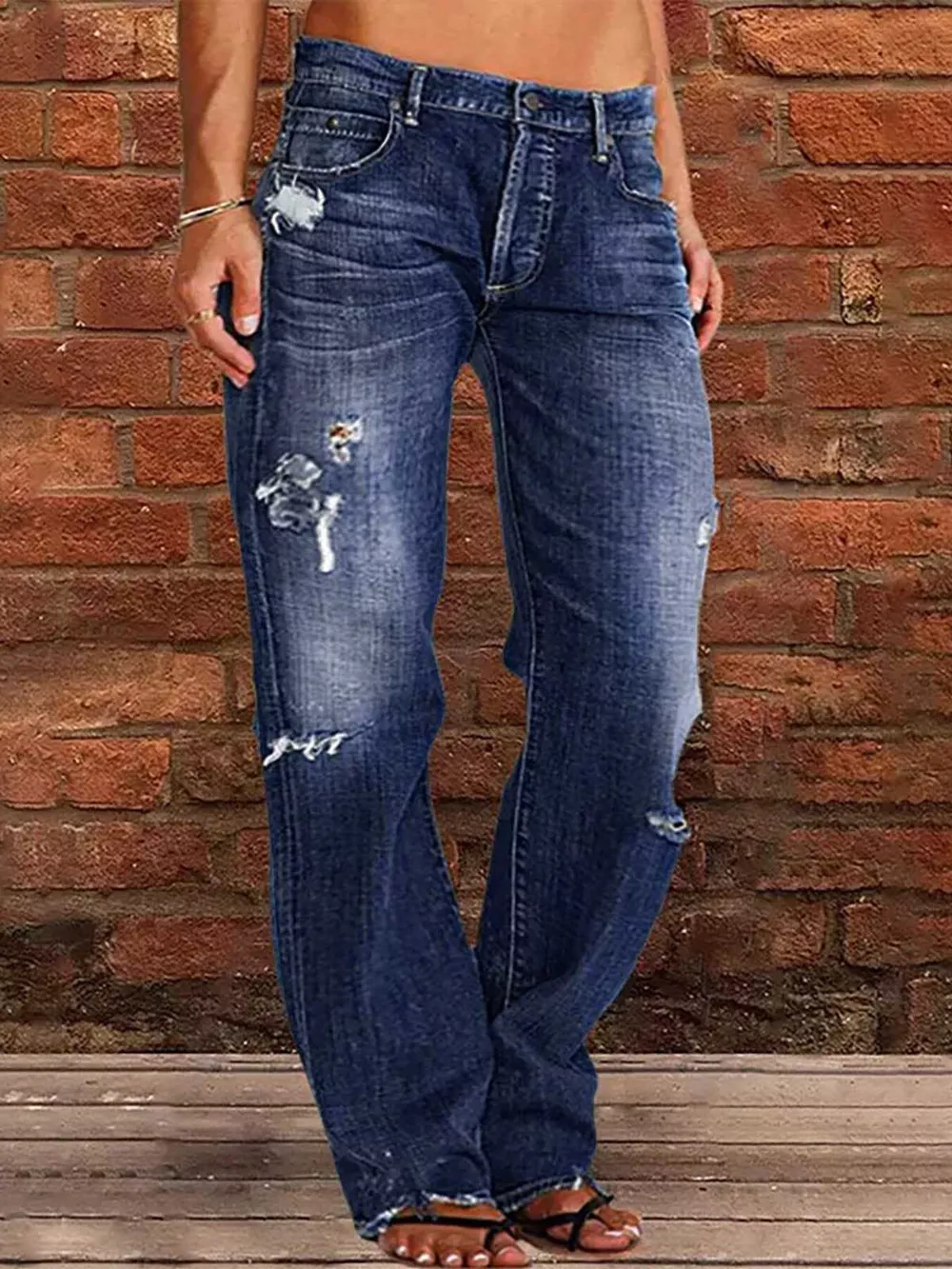 Distressed Loose Fit Jeans, image 9