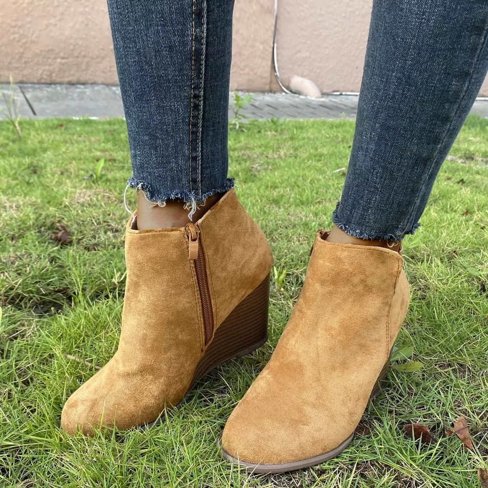 Round Toe Wedge Ankle Boots, image 4