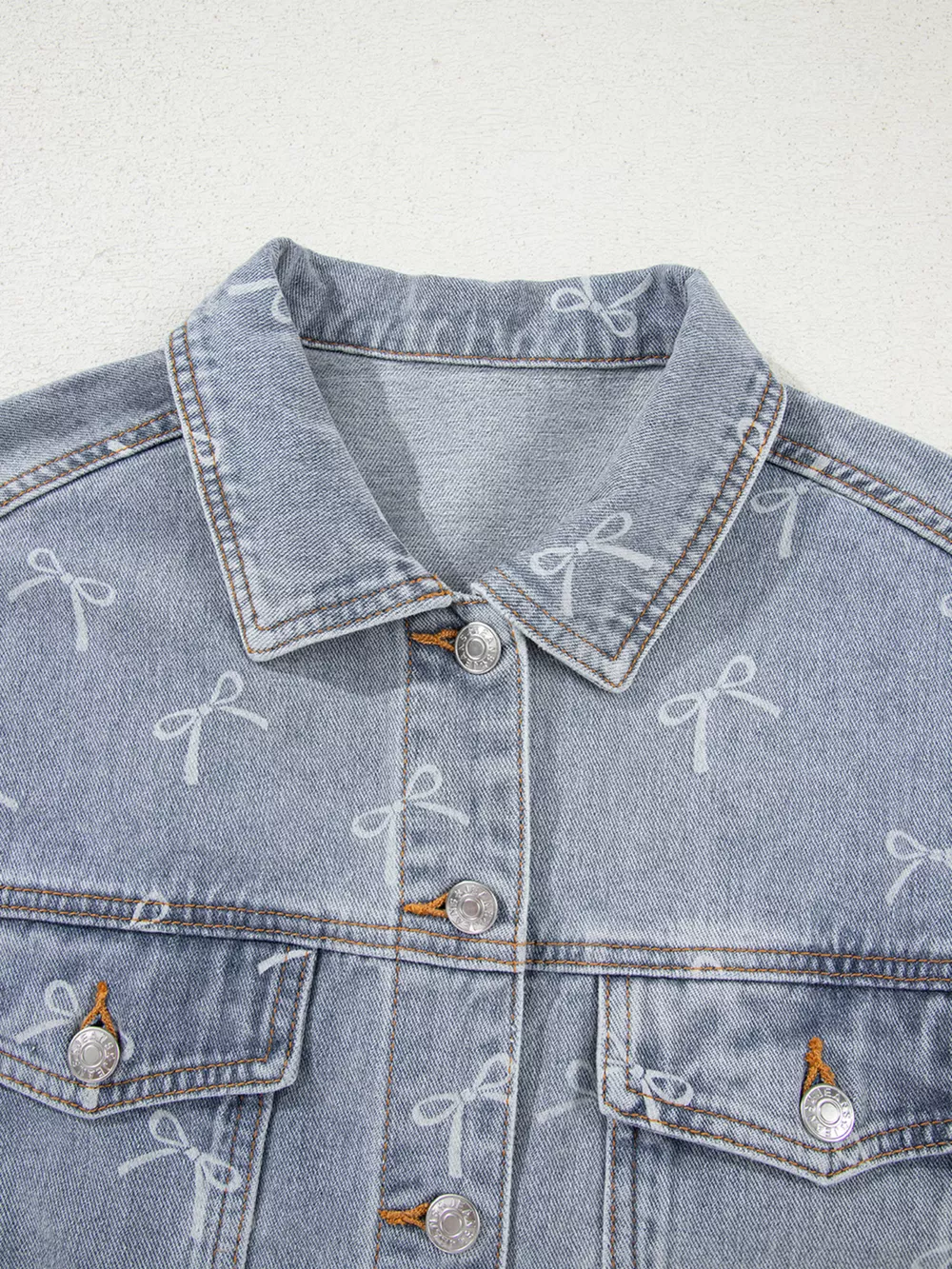 Bow Knot Print Light Wash Raw Hem Denim Jacket, image 12
