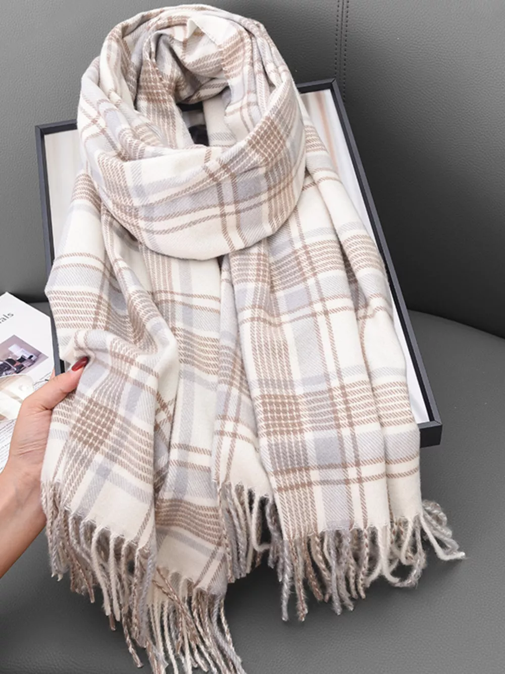 Plaid Tassel Hem Winter Scarf, image 6