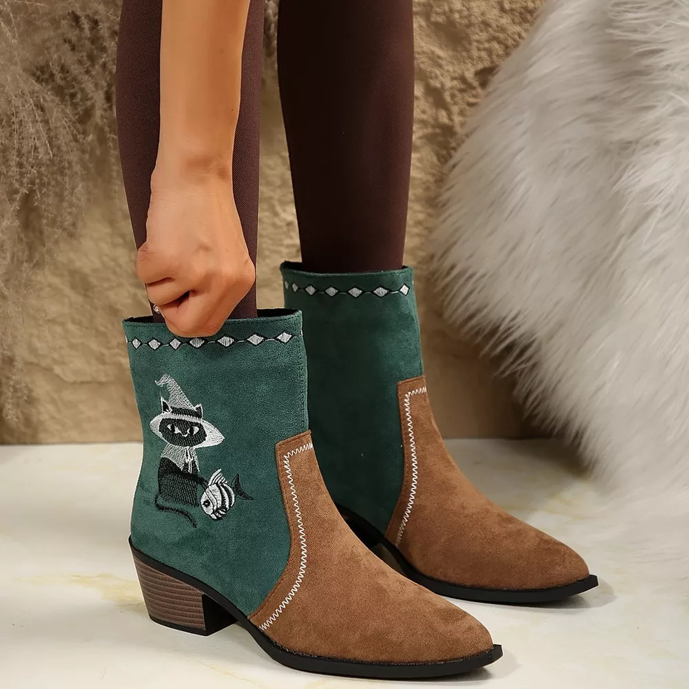 Western Cowboy Boots with Embroidered Design, image 13