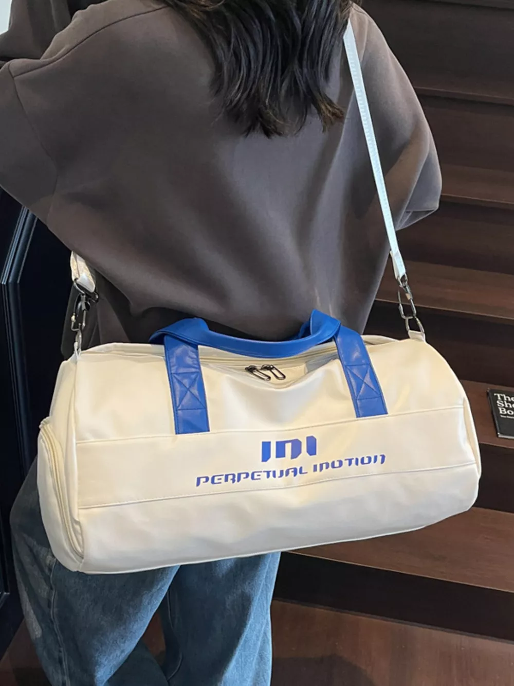 Sporty Duffel Bag with Shoulder Strap, image 11