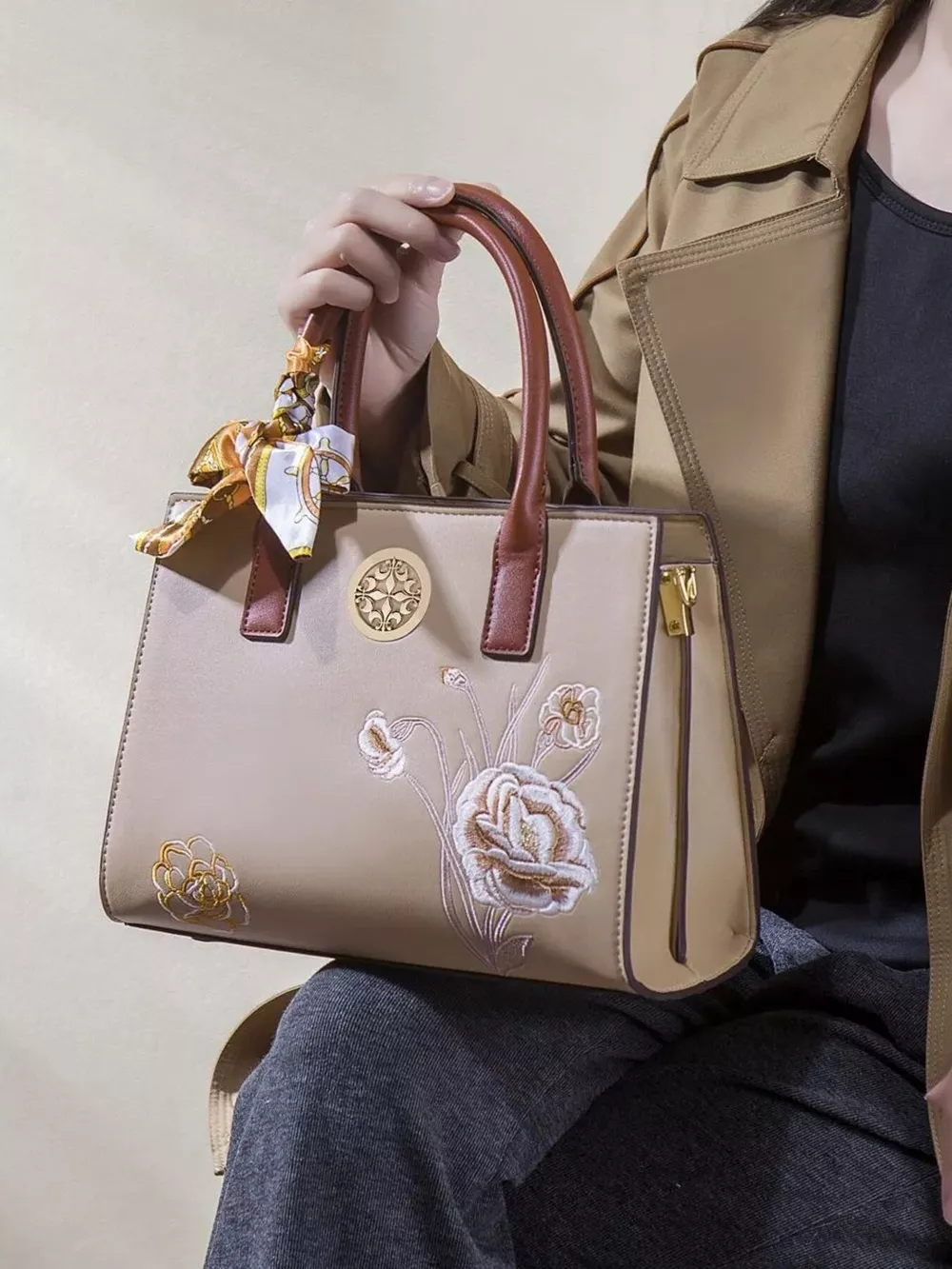 Floral Embroidered Top Handle Handbag, image 2