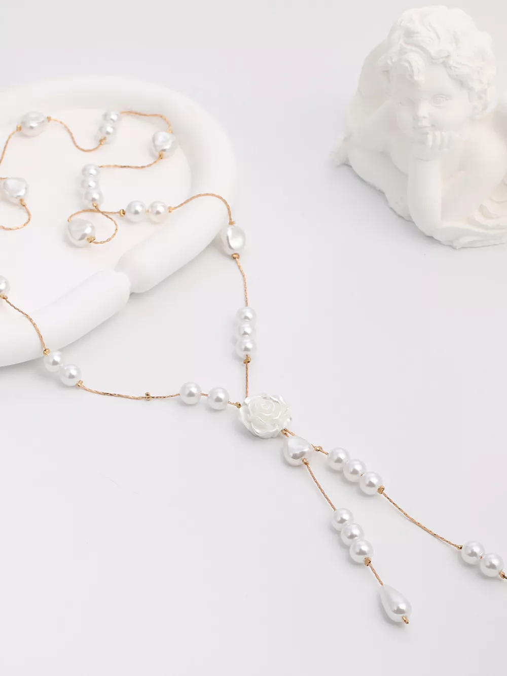 Elegant Pearl and Rose Pendant Necklace, image 9
