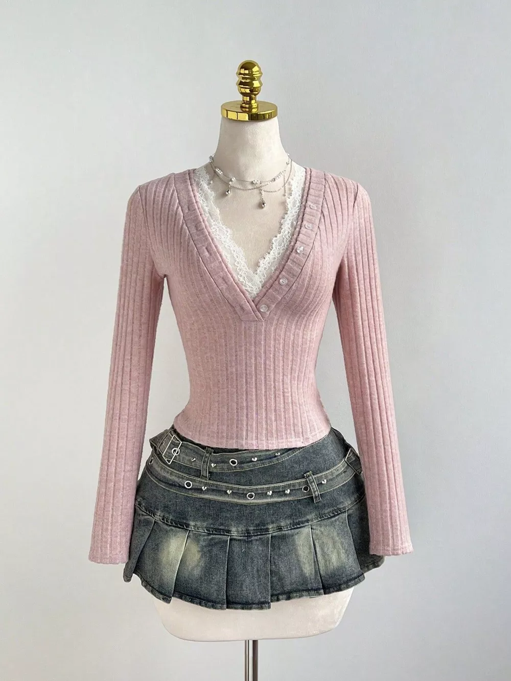 V-Neck Lace Trim Ribbed Knit T-Shirt, image 14