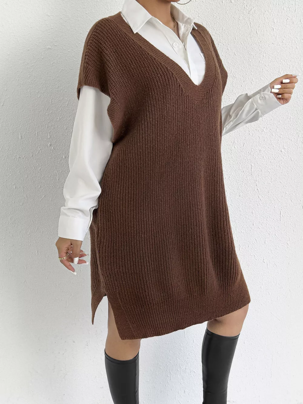 Oversized V-Neck Sweater Vest, image 7