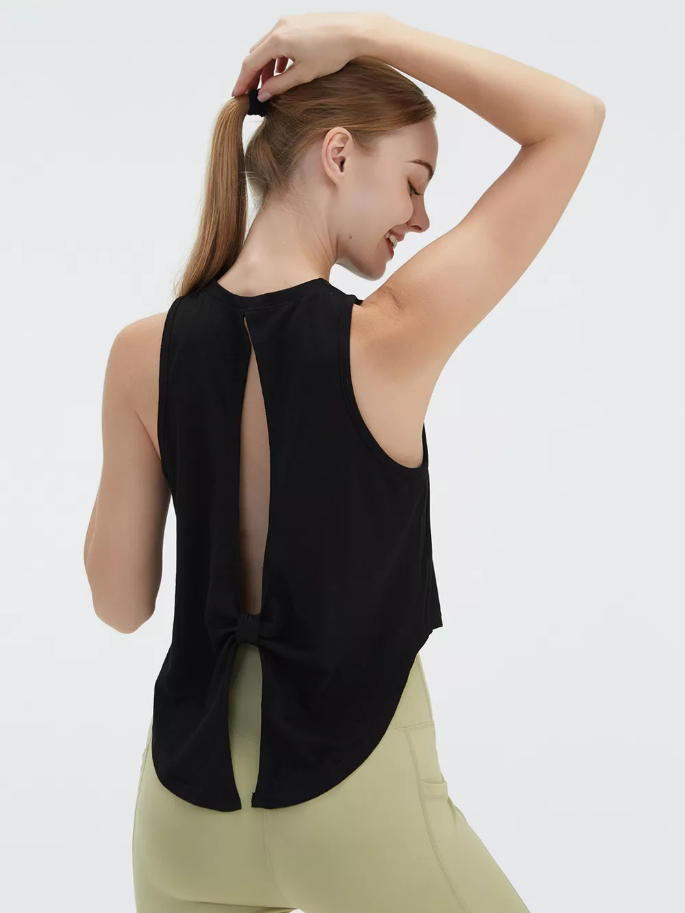 Cutout Back Round Neck Active Tank, image 15