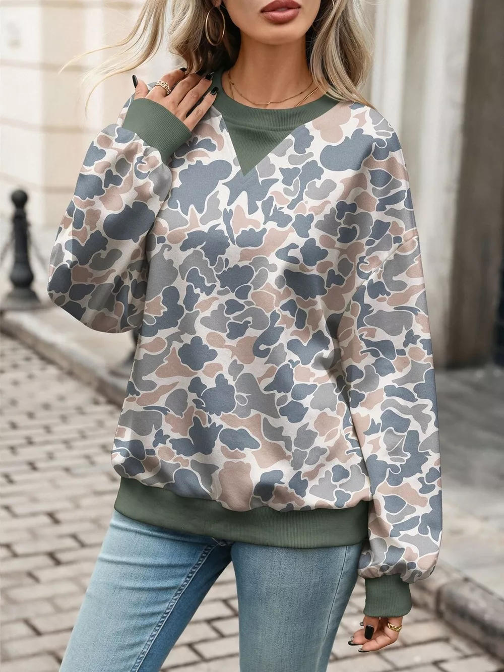 Leaf Print Sweatshirt with Contrasting Trim, image 23