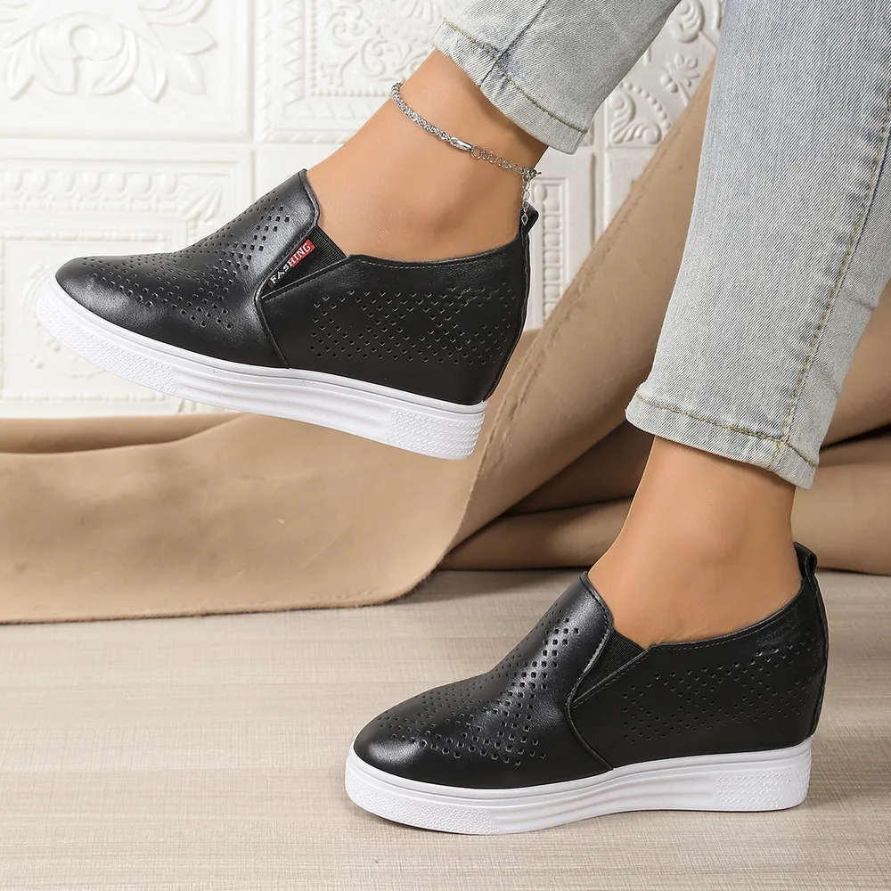 Round Toe Platform Loafers, image 4