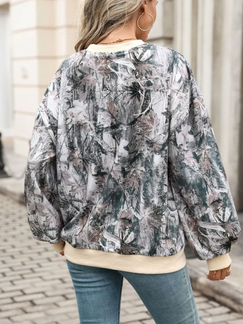 Leaf Print Sweatshirt with Contrasting Trim, image 7