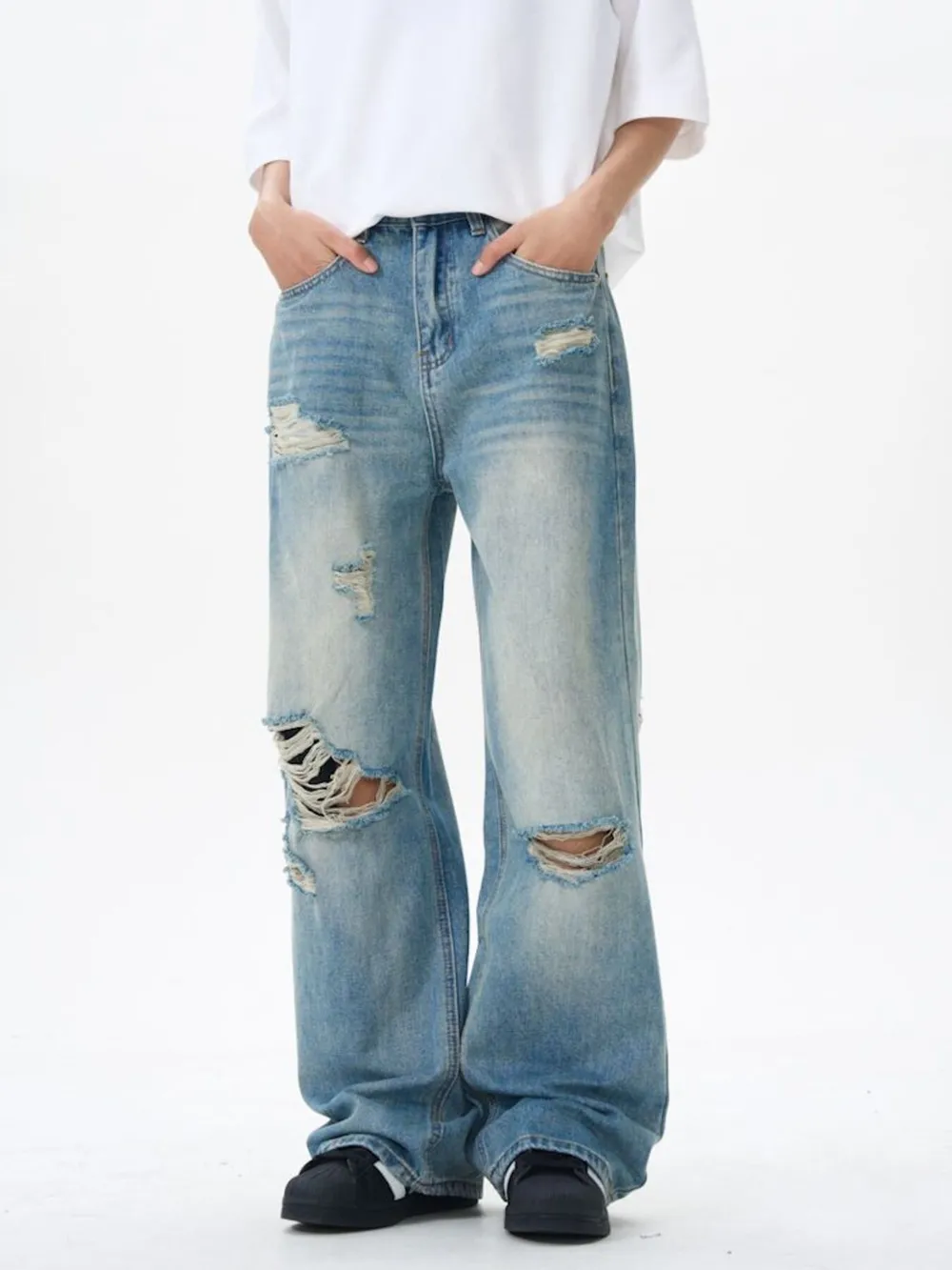 Men's Distressed Wide Leg Jeans, image 4