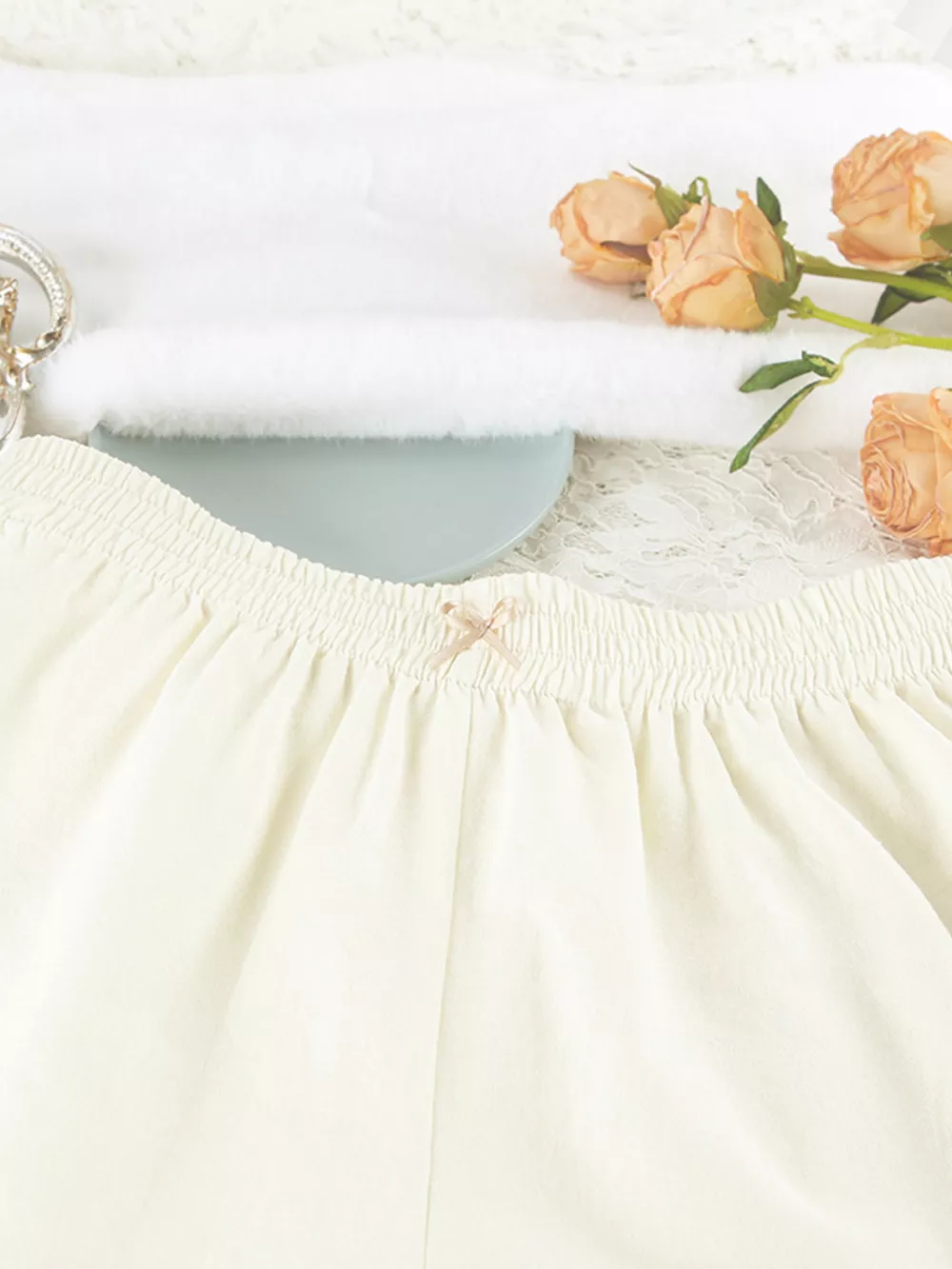 Contrast Trim Long Sleeve Top and Shorts Lounge Set, image 17