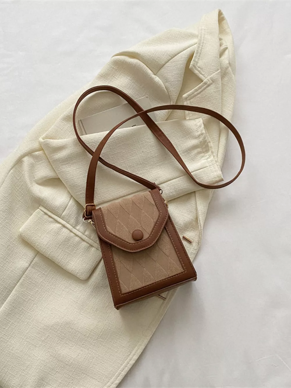 Adjustable Strap Flap Crossbody Bag, image 13